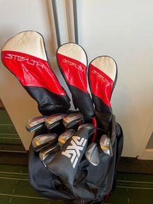 TaylorMade Stealth Golf Set
