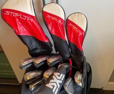 TaylorMade Stealth Golf Set