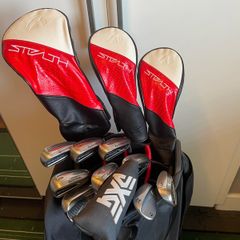 TaylorMade Stealth Golf Set