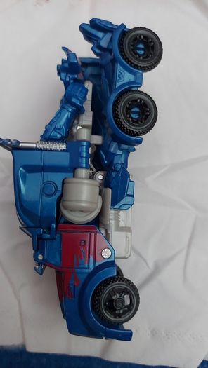 Transformer  / toy / optimus