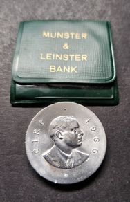 Silver Padraig Pearse 10 Shilling 1966 UNC coin in Munster and Leinster holder