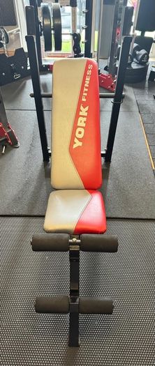 York Adjustable Weights Bench