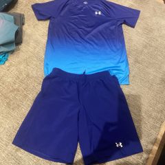 Under Armour boys size Youth XL