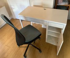 Desk & Chair