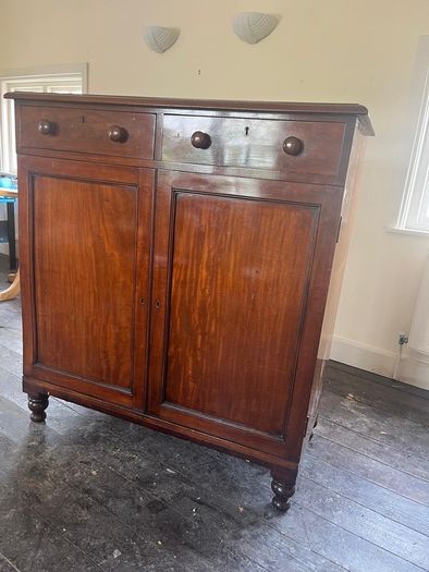 19th Century Mahogany Linen Cupboard / Antique Cabinet