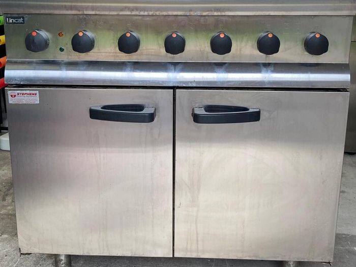 Commercial Kitchen Items