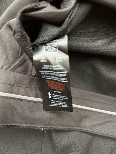 Brand New Black Trousers UK 32/31