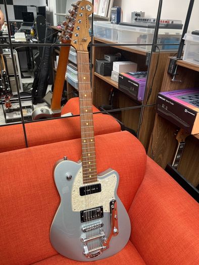 Reverend Double Agent OG PLUS No Drill Bigsby B5 Excellent Condition