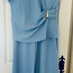 Beautiful blue top / matching trousers one size