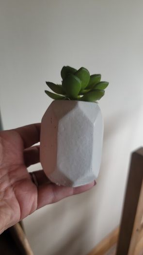 Artificial Plants in Ceramic, Glass, Stone & PVC Pots x8
