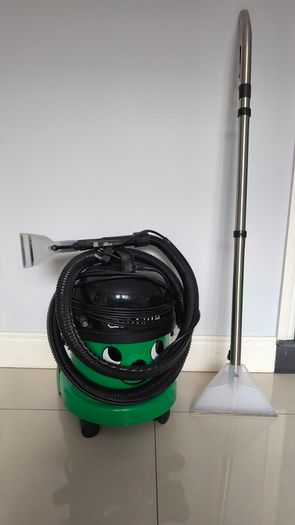 Numatic George wet and dry vacumm cleaner.