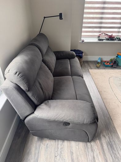 Couch Hardy 3 Seater x2
