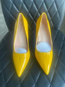 Size uk37 shoes