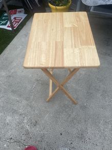Wood folding table
