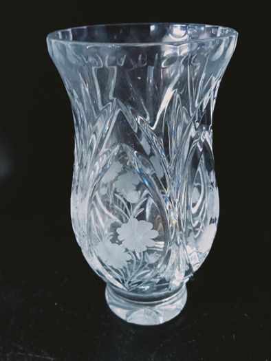 High quality similar to Waterford 24% lead crystal  Bud Vase