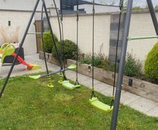 Swing set