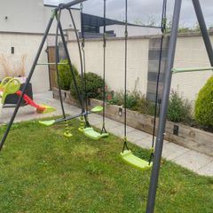 Swing set