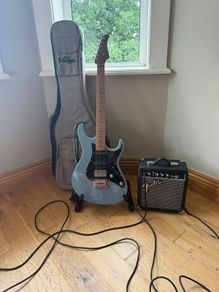 Cort G250 SE Electric Guitar + Fender Amp & Accessories