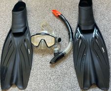 Flippers + Snorkel