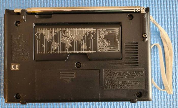 Sony ICF-SW7600GR World Band Receiver Radio, good working order.
