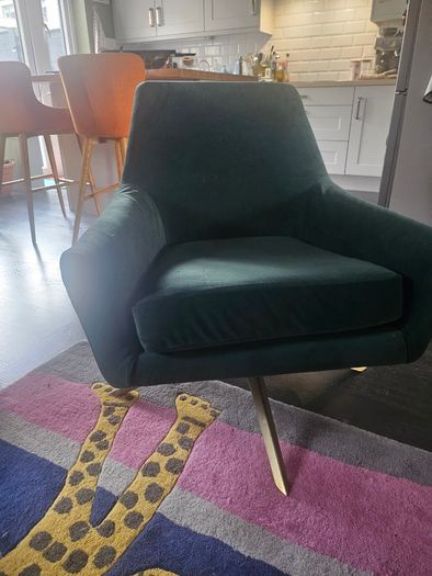 Velvet Swivel Chair