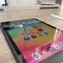 iPad 9 (64gb), apple pen, and case Image 4