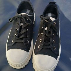 Lloyd Pryce Tommy Bowe Trainers