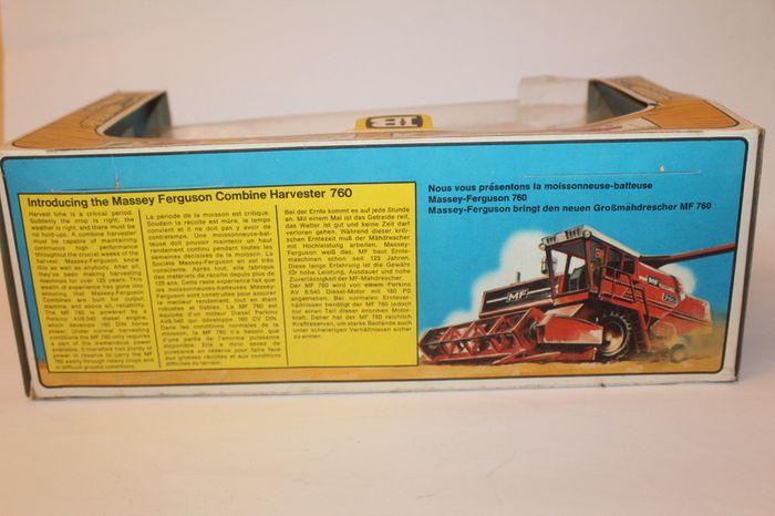 Britains - Farm - Massey Ferguson Combine Harvester 760