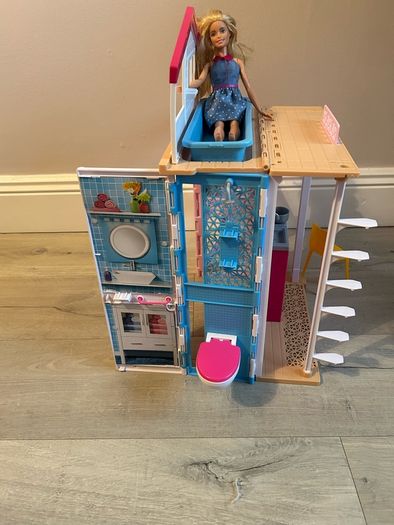 barbie malibu house