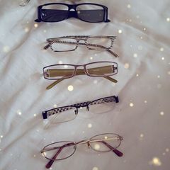 Reading glasses