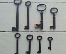 Set of 8 Antique Skeleton Keys
