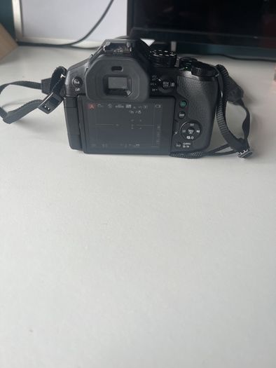 Panasonic Lumix DMC FZ330 Camera - excellent condition