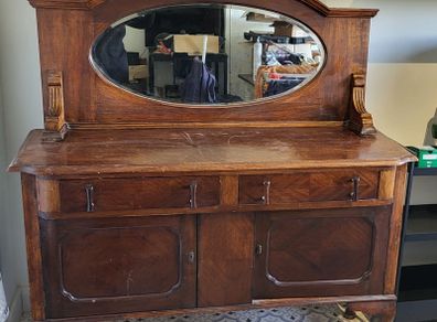 Sideboard