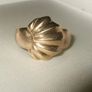 Vintage Hallmarked 9ct Gold 'Oyster' Ring Image 5