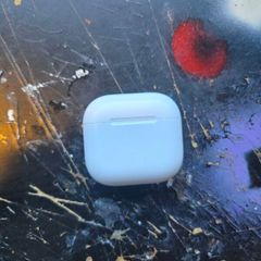 Genuine airpods gen 4 case