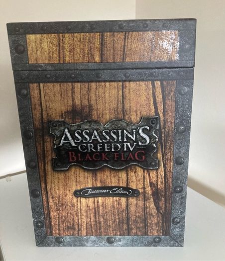 Assassins Creed IV Black Flag Edward Kenway Collectors Edition Statue
