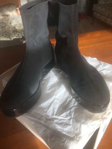 Ladies boots by Hogl