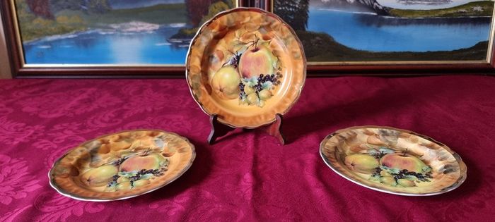 3 Piece Antique Hose St. Pottery 8.5 Inch Diameter Orchard Gold Starter / Salad / Breakfast Plate Made in England