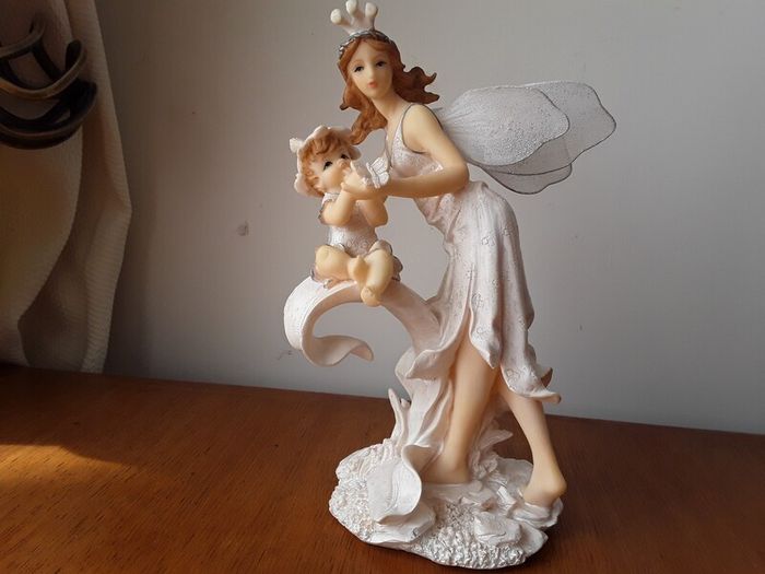 figurines