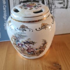 Vintage Lord Nelson Porcelain Pot Pouri JAR-HOM DECOR.
