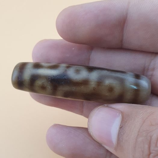 Vintage 9 Eyes Himalayan Tibetan Agate Dzi Bead Amulet