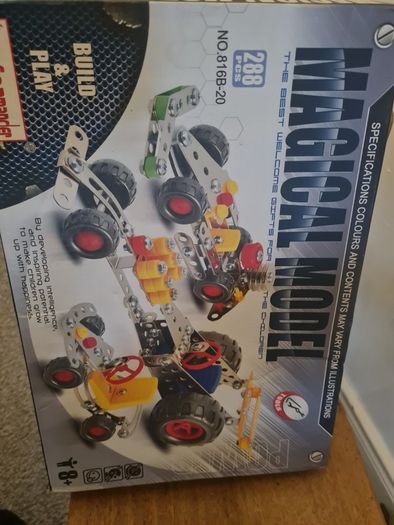 Model construction set