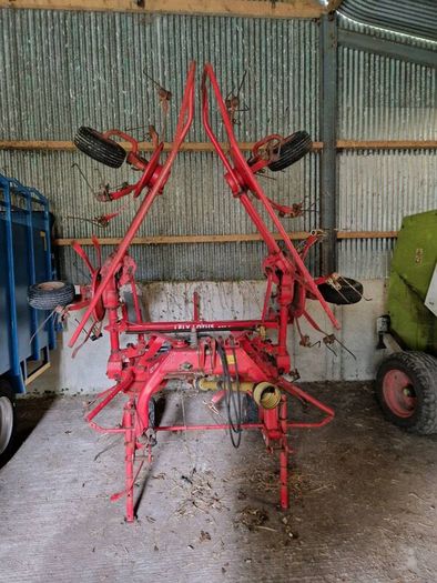 Lely Lotus 675 Tedder