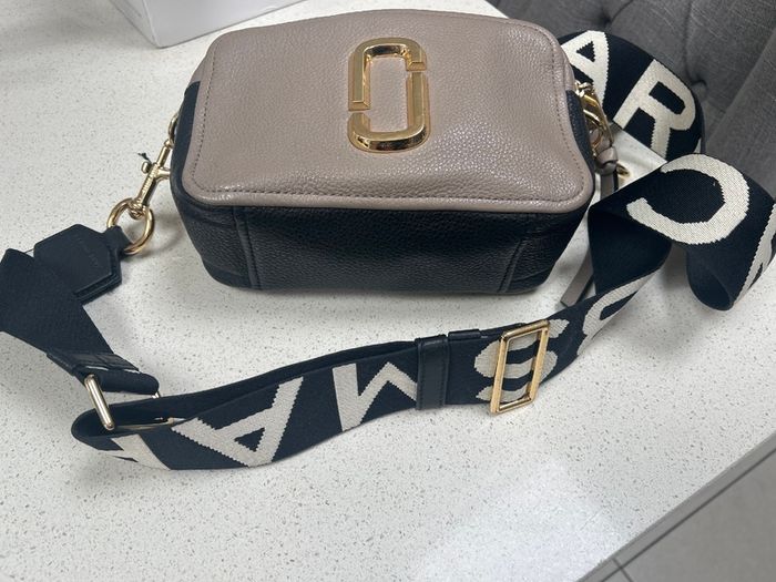 Handbag