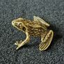 3 brass frogs,. Solid brass. Image 6