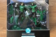 McFarlane DC Multiverse:  Batman Earth 32 &amp; Green Lantern