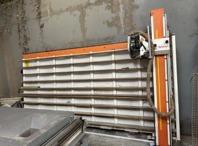Wall saw/panel saw