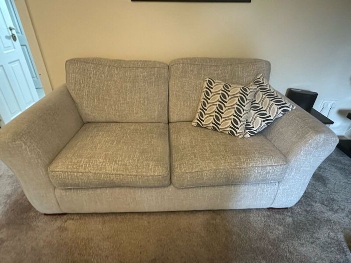 Hi Way Bar & Restaurant Jobs: Couch