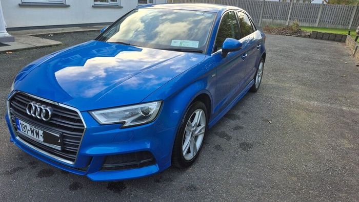 Audi A3 2019 Ara Blue S Line