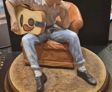 Elvis Presley Love Me Tender Figurine
